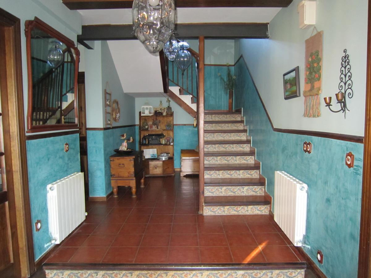 La Casona De Collado Guest House Hoyos del Collado Eksteriør bilde